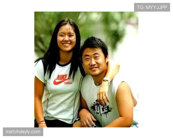 李娜退役后住上海老洋房,每天喝咖啡看网球,这日子谁懂 李娜退役后住上海老洋房,每天喝咖啡看网球,这日子谁懂